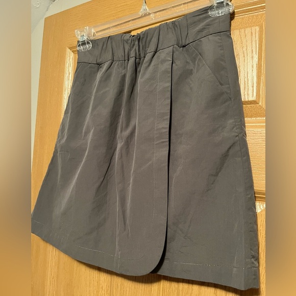 Lands End Canvas Skirt - Picture 3 of 9